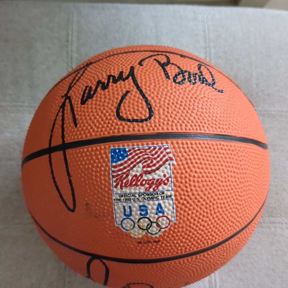 1992 Kellogg's Signed (Printed) USA Dream Team Mini Basketball with …